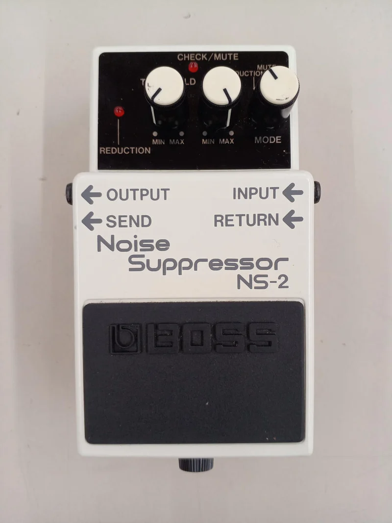 BOSS Effektpedal NS-2
