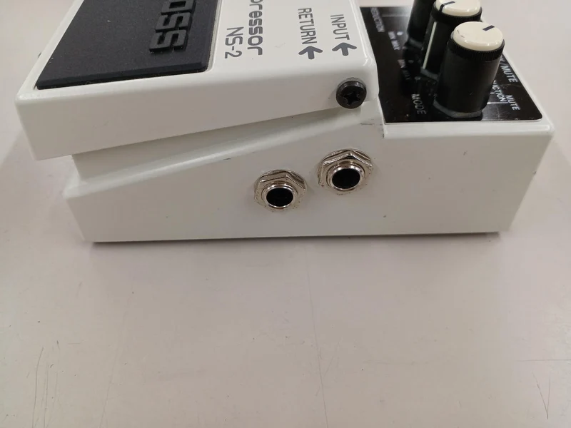 BOSS Effektpedal NS-2