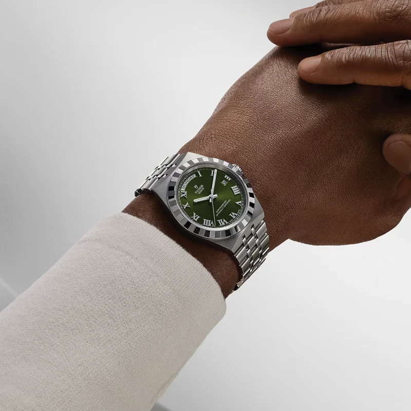 TUDOR Royal Day/Date 40mm - Green on Bracelet