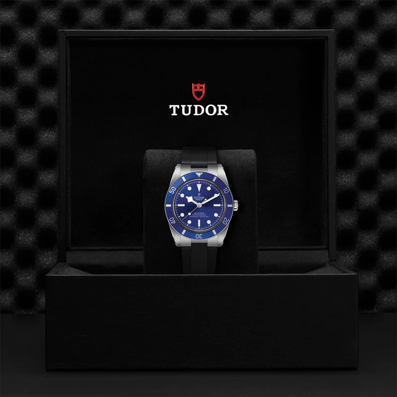 Black Bay 54 37mm - Blue on Rubber Strap