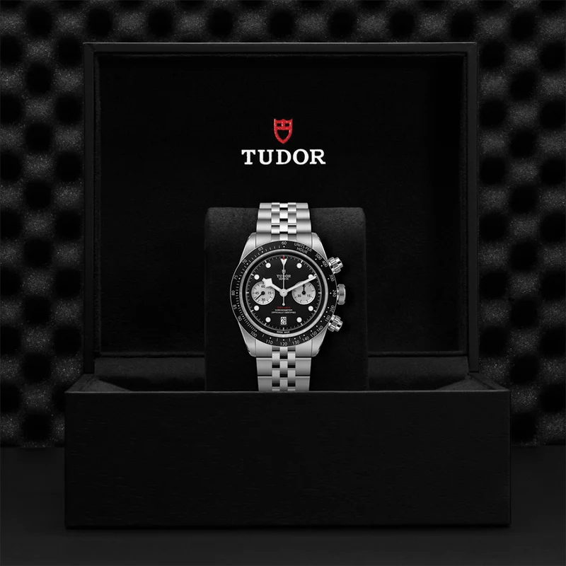 Black Bay Chrono 41mm - Black on 5-Link Bracelet
