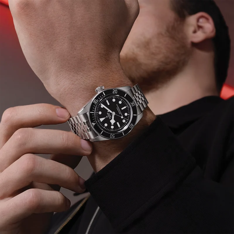 Black Bay 41mm - Black on 5-Link Bracelet