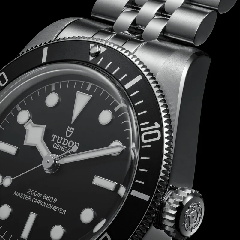 Black Bay 41mm - Black on 5-Link Bracelet