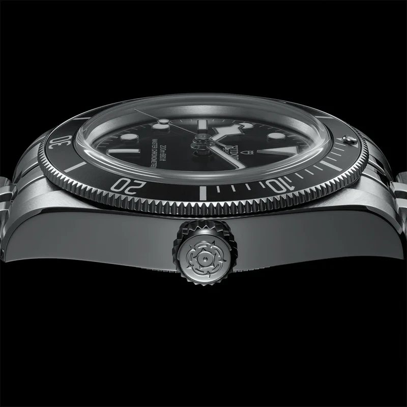 Black Bay 41mm - Black on 5-Link Bracelet