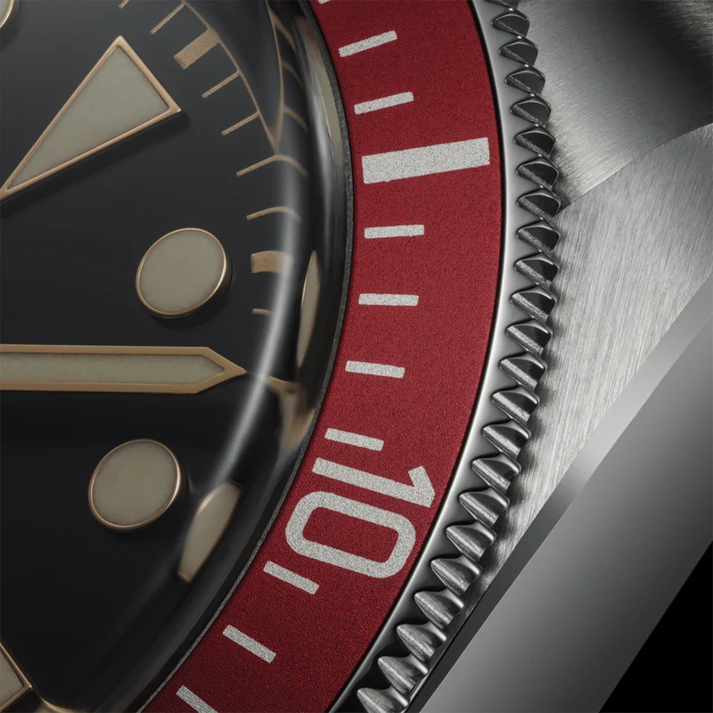Black Bay 41mm - Black, Burgundy Bezel on Bracelet