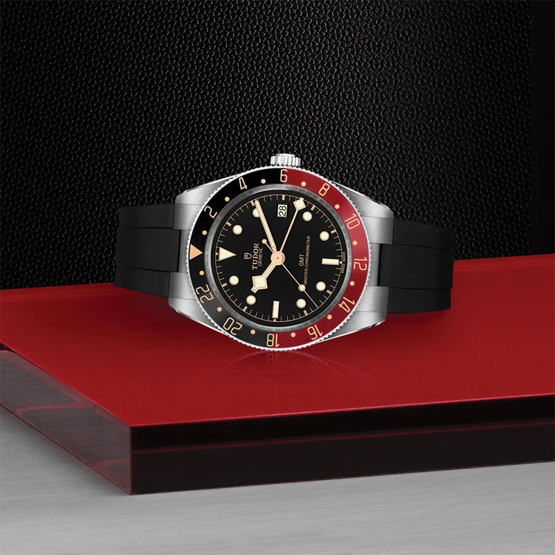Black Bay 58 GMT 39mm - Black on Rubber Strap