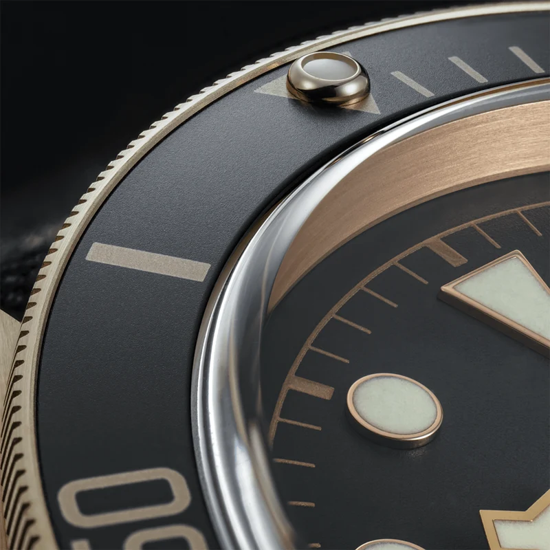 Black Bay Bronze 43mm - Slate Grey on Fabric Strap