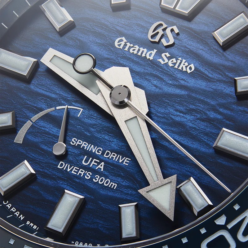 SLGB023 Spring Drive UFA Ushio 300 Diver 40.8mm - Blue on Bracelet