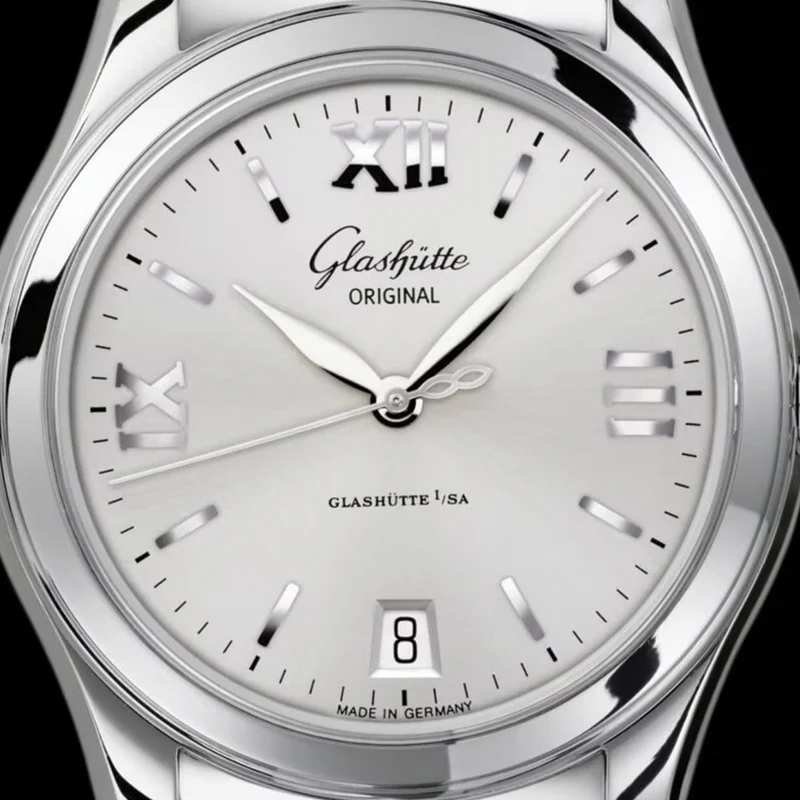 Lady Serenade 36mm - Silver on Leather Strap