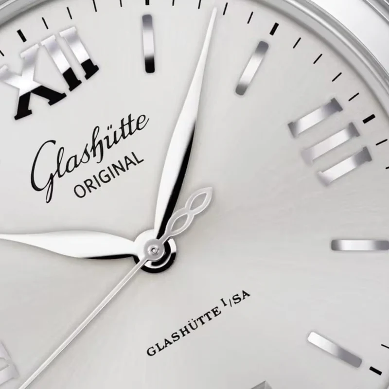 Lady Serenade 36mm - Silver on Leather Strap