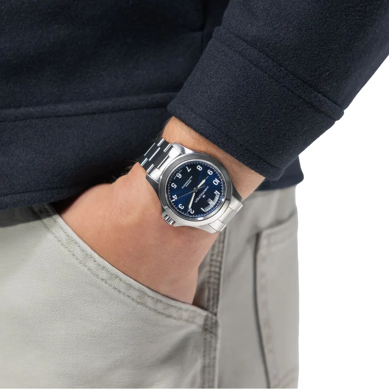 Khaki Field Auto 40mm - Blue on Bracelet
