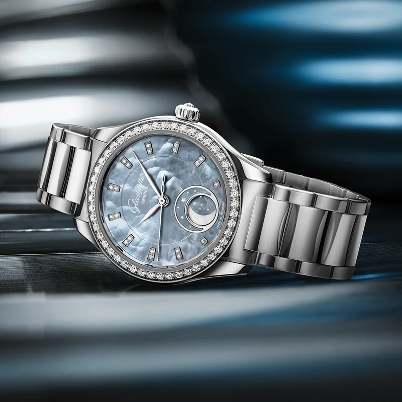 Serenade Luna "Skyline Blue" 32.5mm - Blue w/ Diamonds and Diamond Bezel on Bracelet