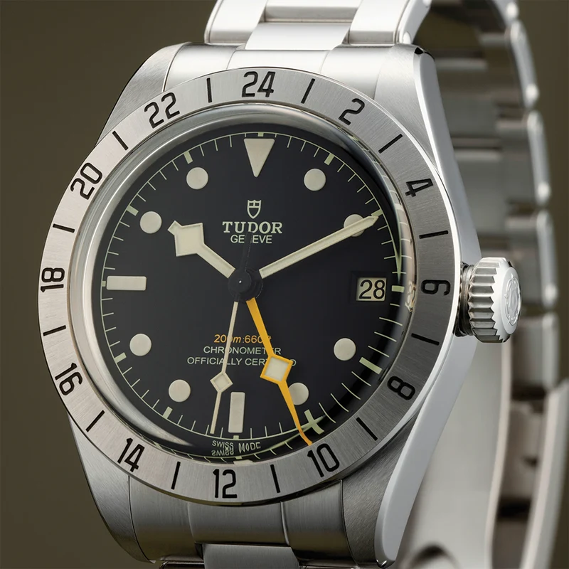 Black Bay Pro GMT 39mm - Black on Bracelet