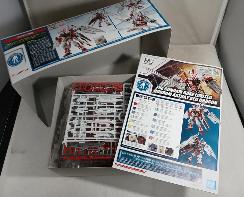BANDAI SPIRITS Gundam Astray Red Dragon 1/144 HG MBF-P02