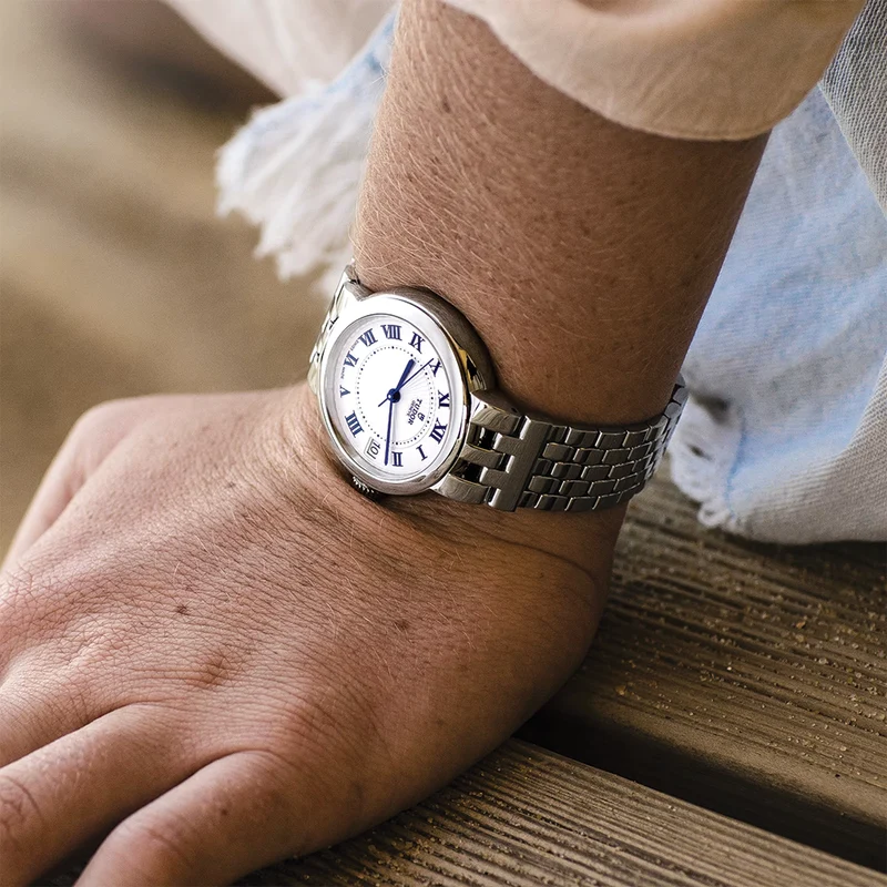 Clair de Rose 34mm - Opaline on Bracelet