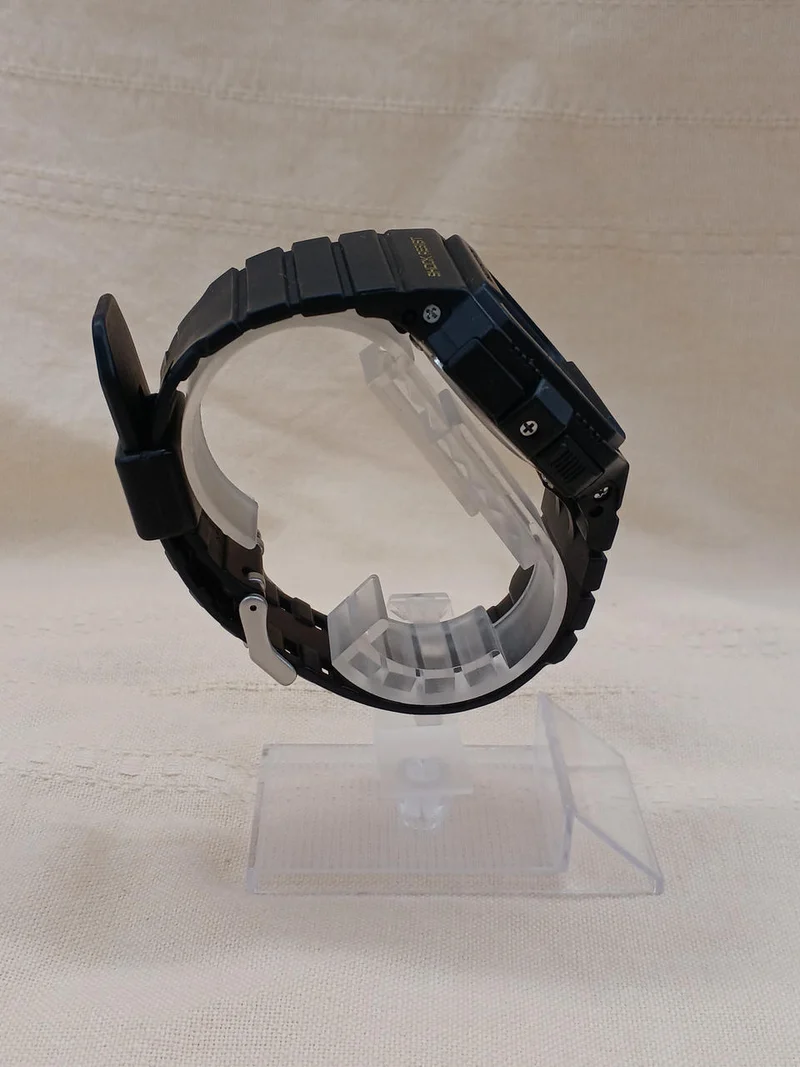 G-SHOCK Quartz DW-D5500