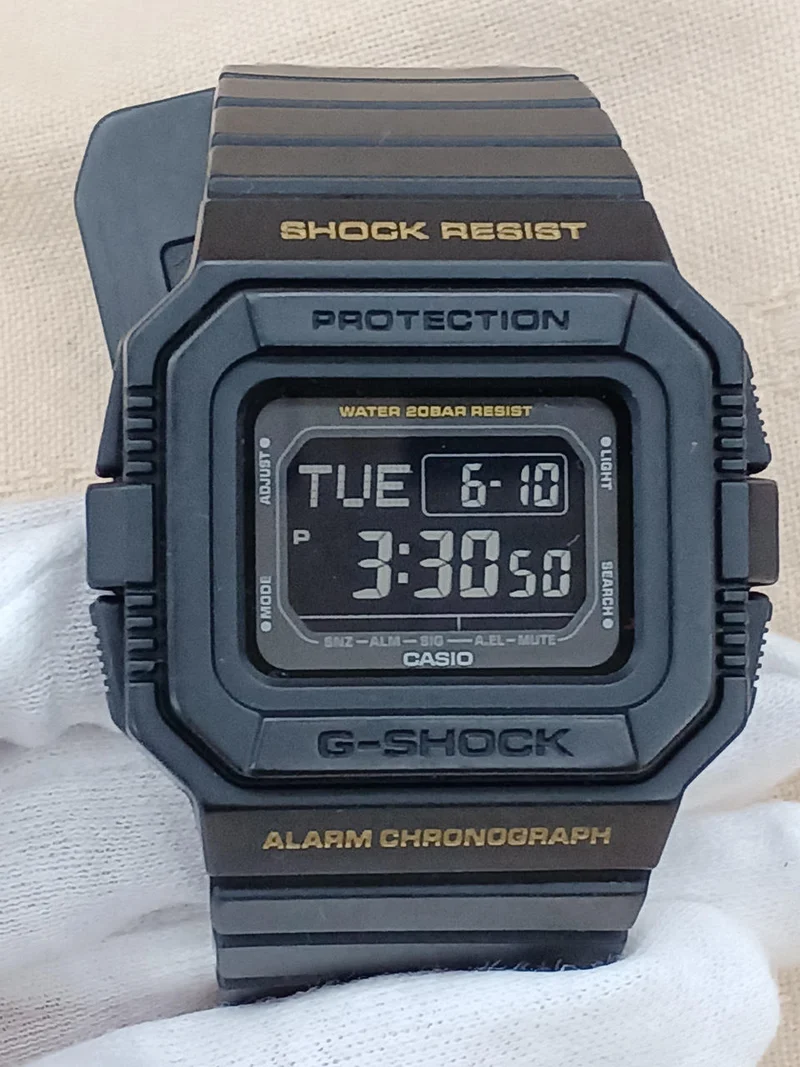 G-SHOCK Quartz DW-D5500