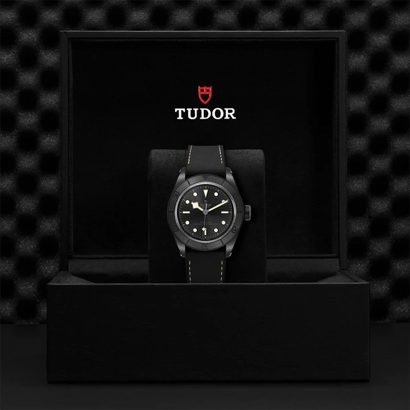 Black Bay Ceramic 41mm - Black on Hybrid Leather/Rubber Strap w/ Extra Fabric Strap