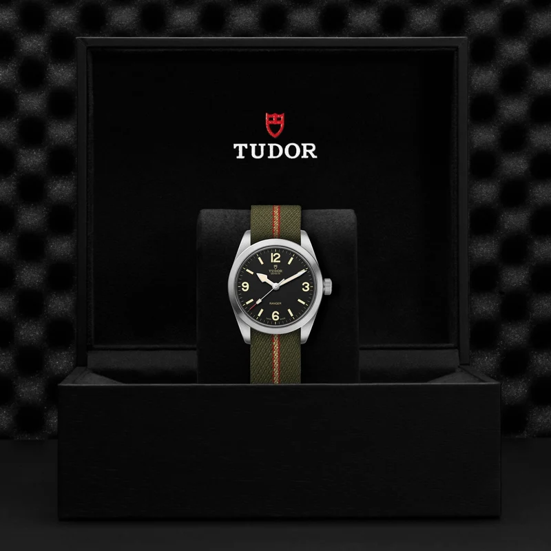 Ranger 36mm - Black on Fabric Strap