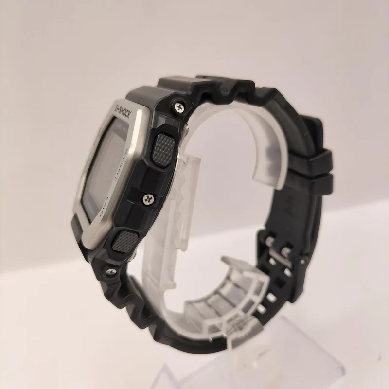 CASIO G-SHOCK GBX-100