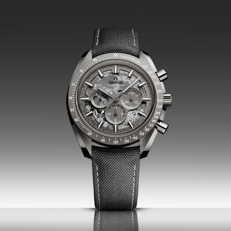 Speedmaster Grey Side of the Moon Grey Ceramic 44.25mm - Grey on Fabric Strap