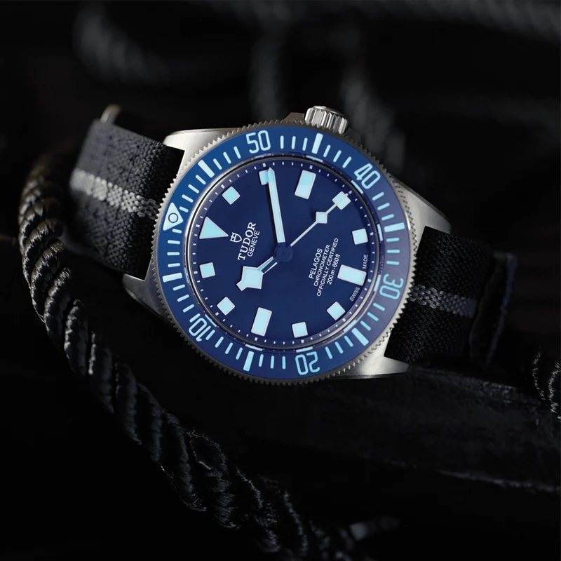 Pelagos FXD Titanium 42mm - Blue on Fabric Strap w/ Extra Rubber Strap