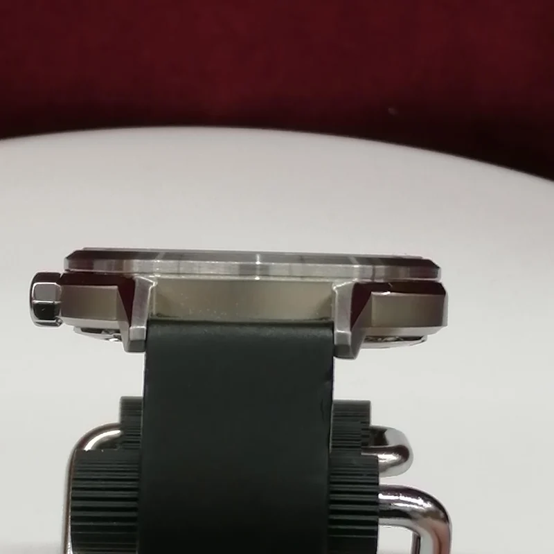 CITIZEN Eco-Drive E111-R008561