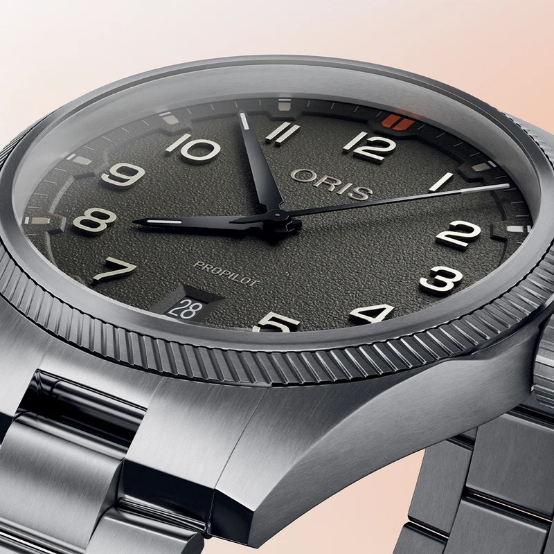 ProPilot Date 41mm - Moss Green on Bracelet