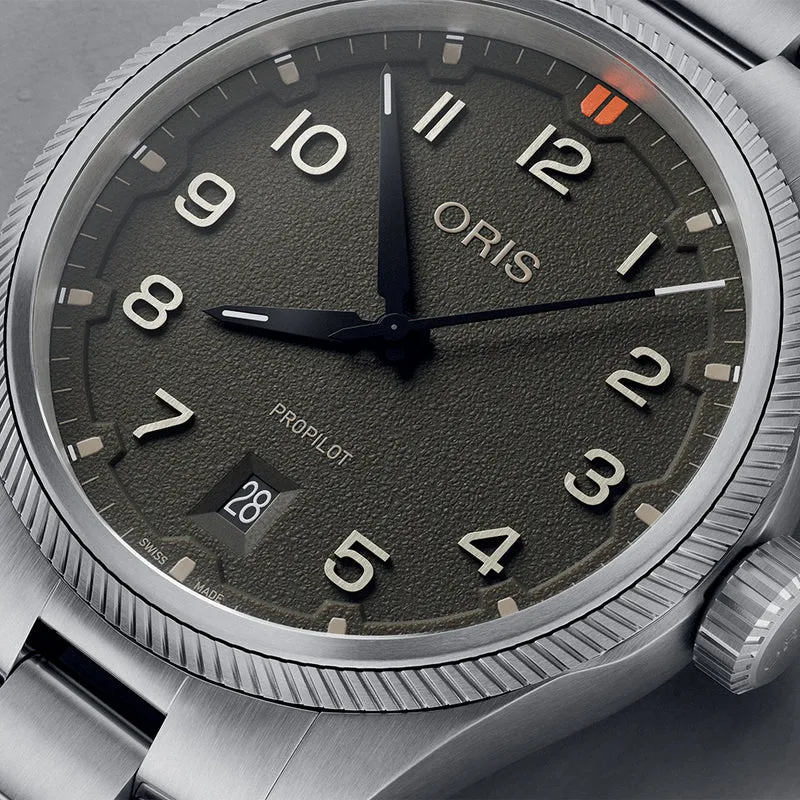 ProPilot Date 41mm - Moss Green on Bracelet