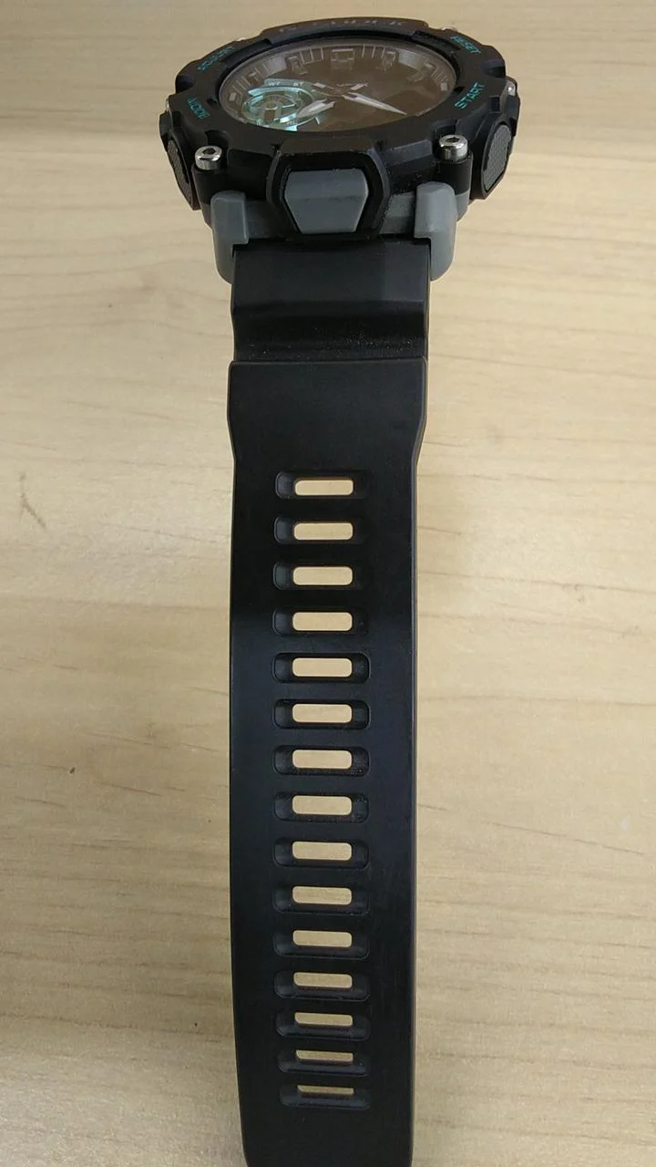 CASIO G-SHOCK GA-2200M