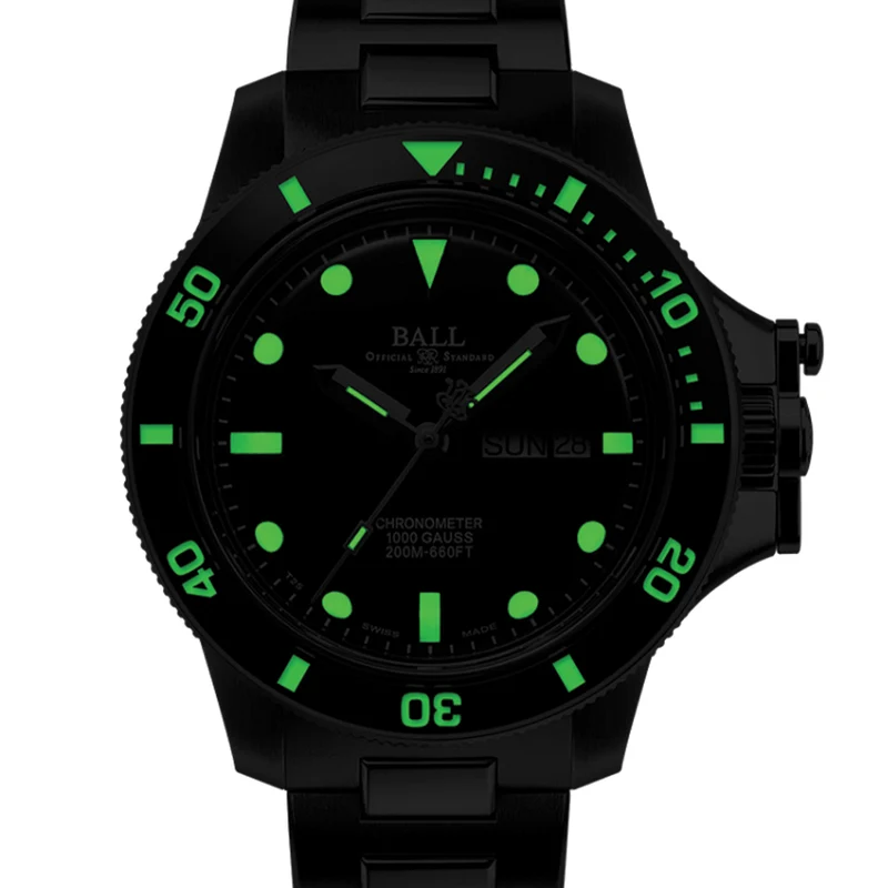 Engineer Hydrocarbon Original 43mm - Black on Bracelet