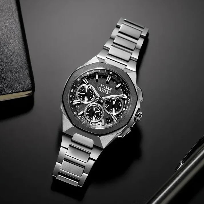 ATTESA Super Titanium™ Satellite Timekeeping 43.2mm - Grey on Bracelet
