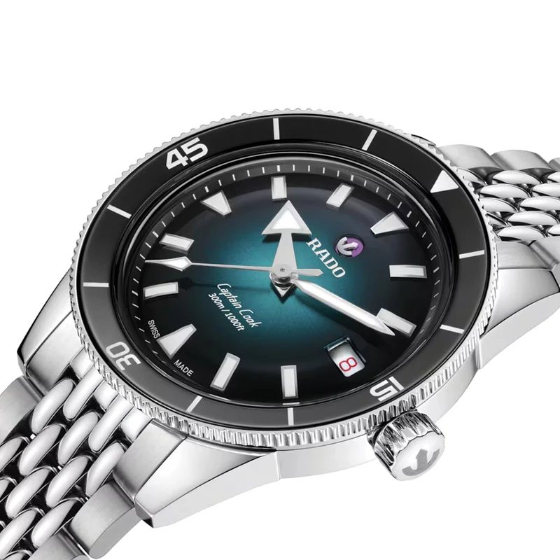 Captain Cook Automatic 39mm - Turquoise on Bracelet