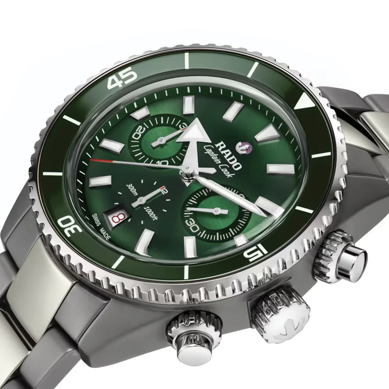 Captain Cook Automatic Chronograph 43mm - Green on Bracelet