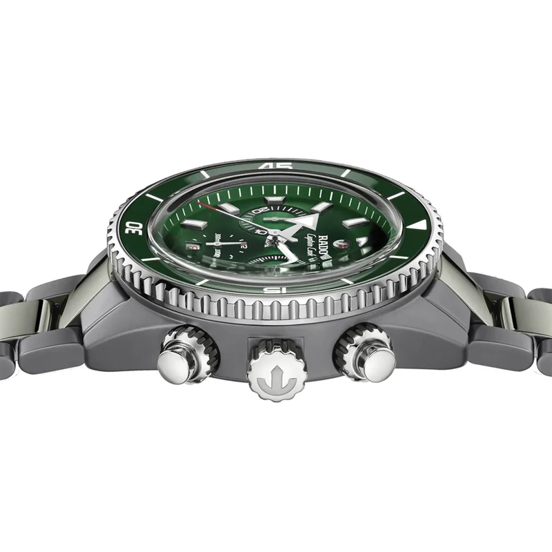 Captain Cook Automatic Chronograph 43mm - Green on Bracelet