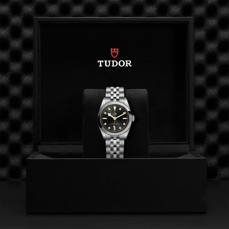 Black Bay One 31mm - Anthracite, Diamond Set on Bracelet