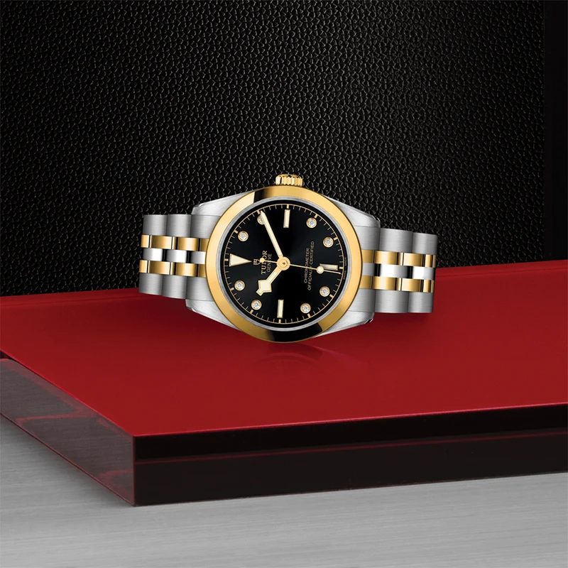 Black Bay One S&G 31mm - Black, Diamond-Set on Bracelet