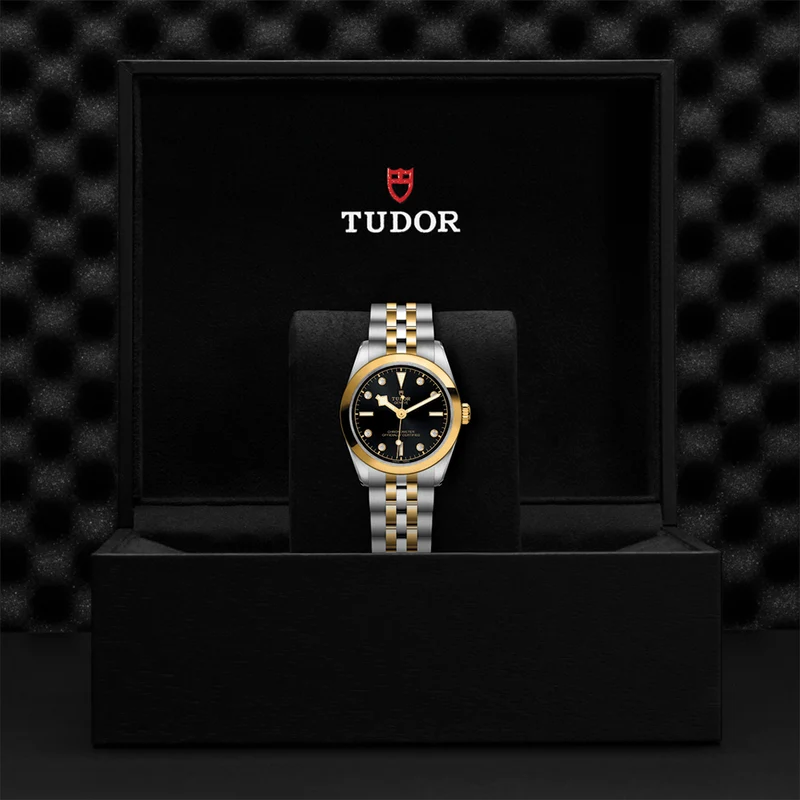 Black Bay One S&G 31mm - Champagne, Diamond-Set on Bracelet