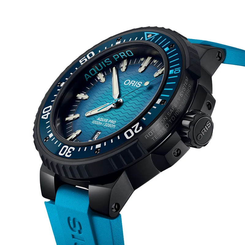 Aquis Pro 1000m Multi-Piece Titanium 49.5mm - Blue on Rubber Strap w/ Extra Rubber Strap