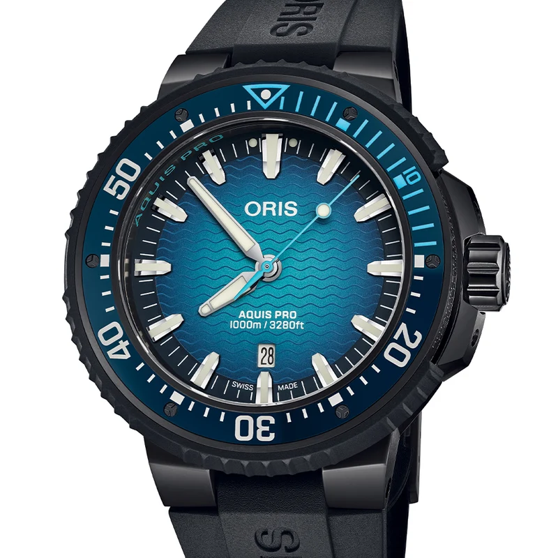 Aquis Pro 1000m Multi-Piece Titanium 49.5mm - Blue on Rubber Strap w/ Extra Rubber Strap