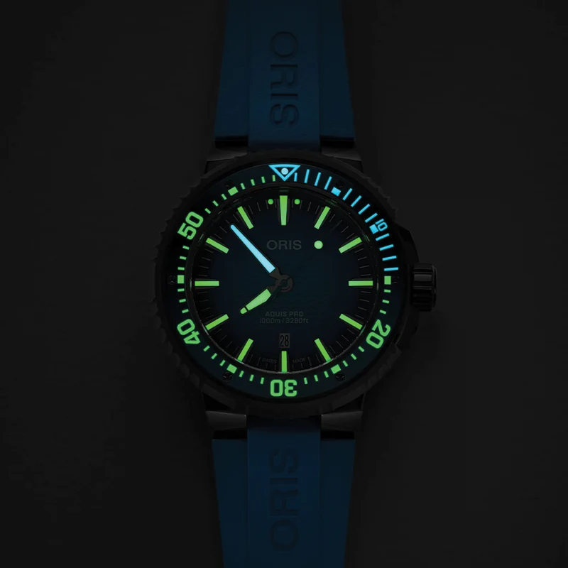 Aquis Pro 1000m Multi-Piece Titanium 49.5mm - Blue on Rubber Strap w/ Extra Rubber Strap