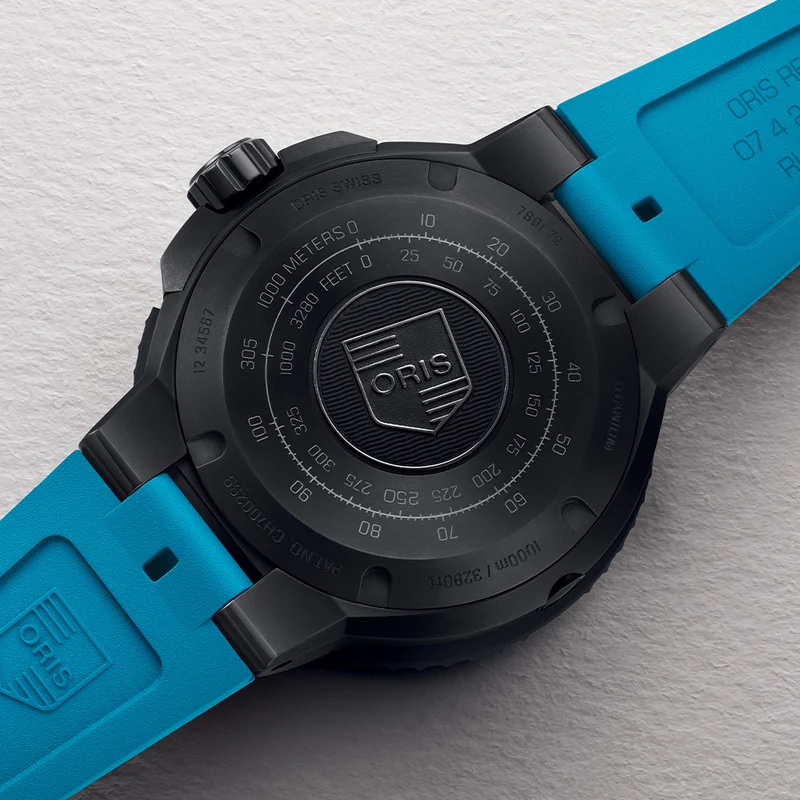 Aquis Pro 1000m Multi-Piece Titanium 49.5mm - Blue on Rubber Strap w/ Extra Rubber Strap