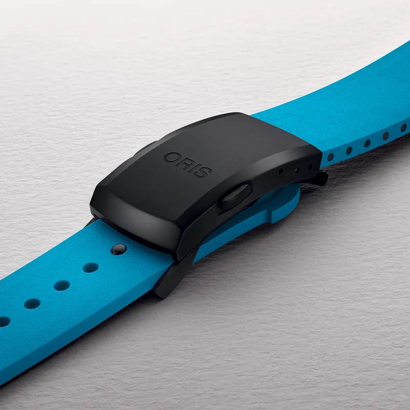 Aquis Pro 1000m Multi-Piece Titanium 49.5mm - Blue on Rubber Strap w/ Extra Rubber Strap