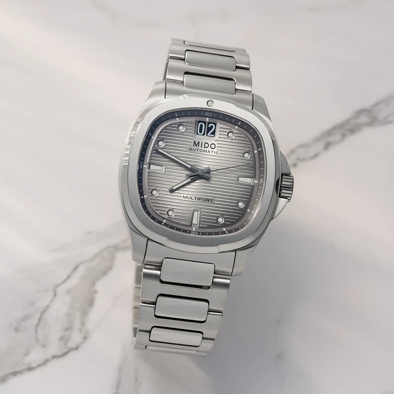Multifort TV Big Date Titanium 40mm - Grey Gradient on Bracelet