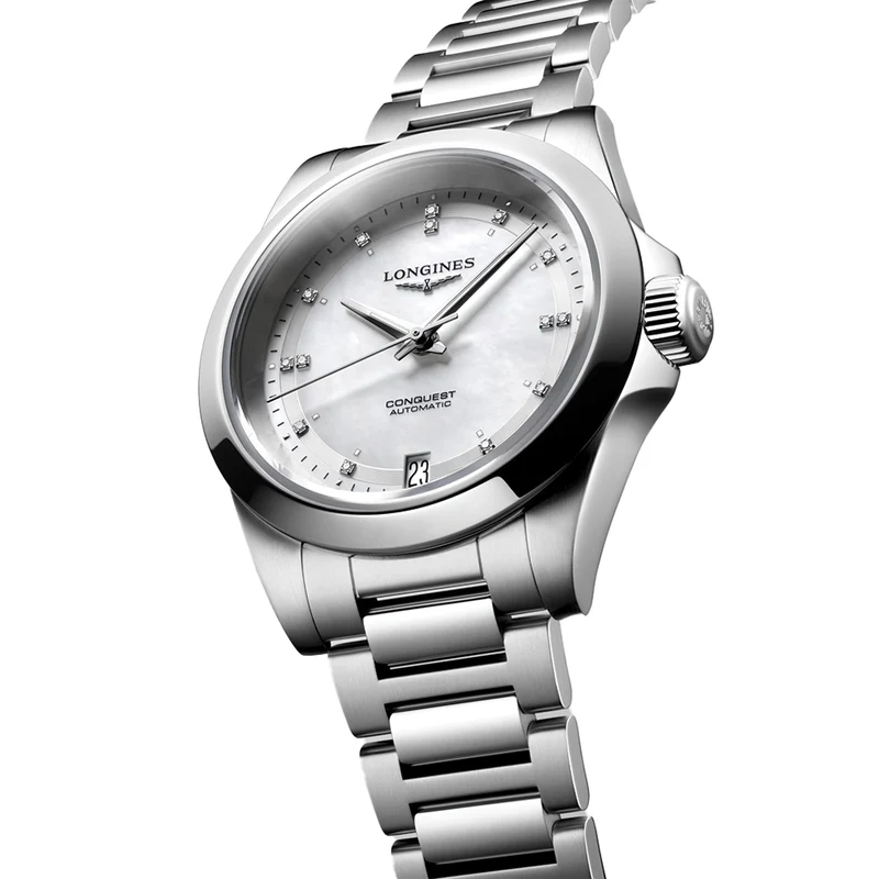Conquest 34mm - White, Mother-of-Pearl w/ Diamonds on Bracelet