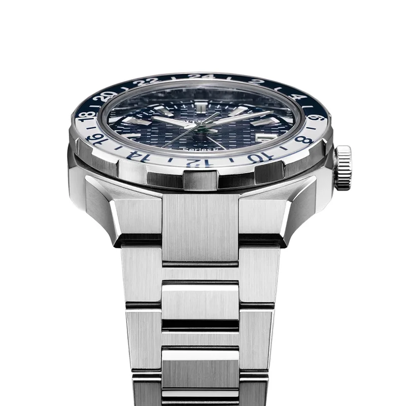 Series8 880 Automatic GMT 41mm - Blue on Bracelet