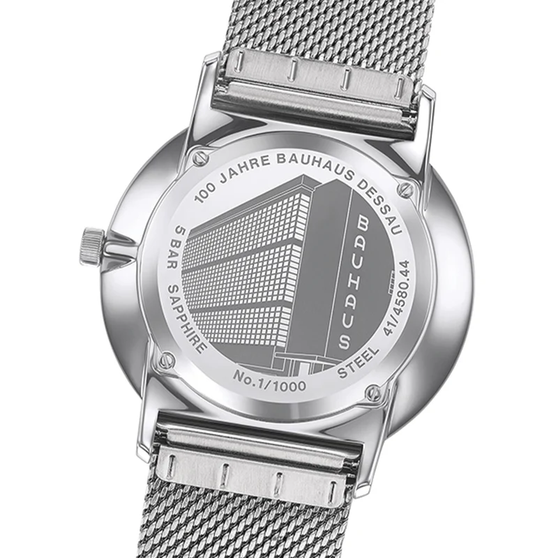 FORM Quartz Bauhaus 39.3mm - Silver on Bracelet