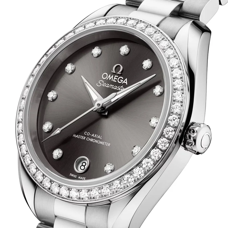 Seamaster Aqua Terra 150M Diamonds 30mm - Grey on Bracelet