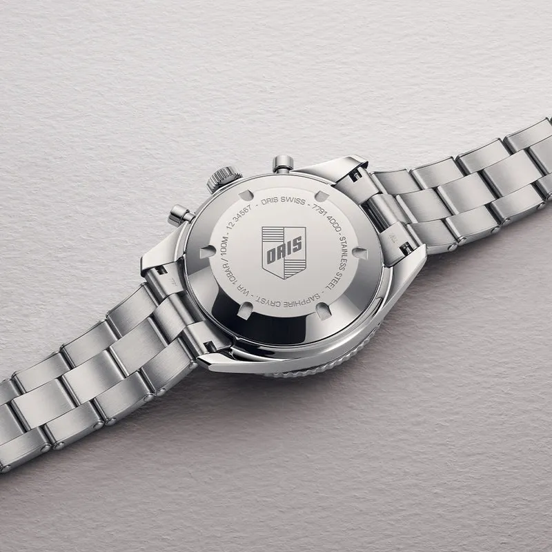 Divers Sixty-Five Chronograph 40mm - Silver on Bracelet
