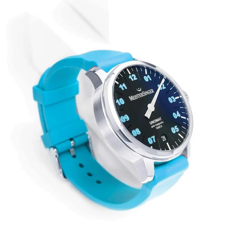 Unomat Automatic 43mm - Black on Rubber Strap